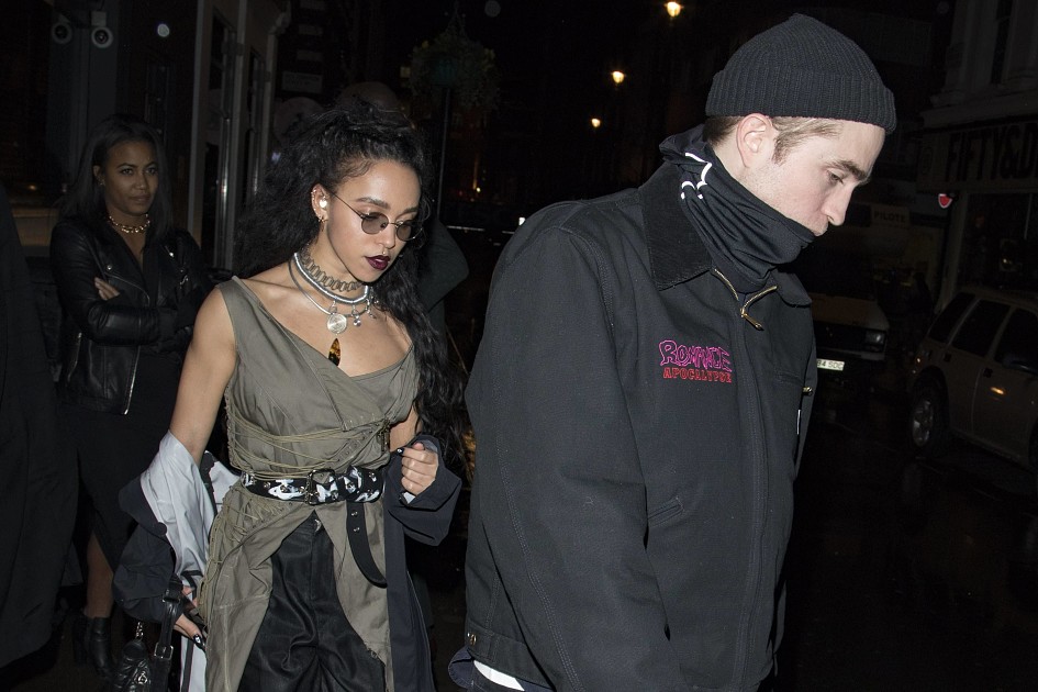 Fka twigs и роберт паттинсон фото