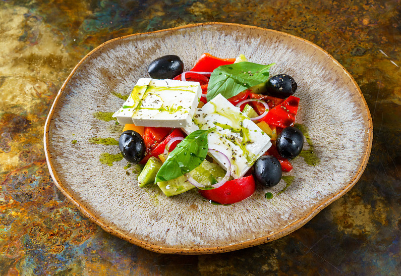 Летние салаты, вкусных рецепта с фото Алимеро