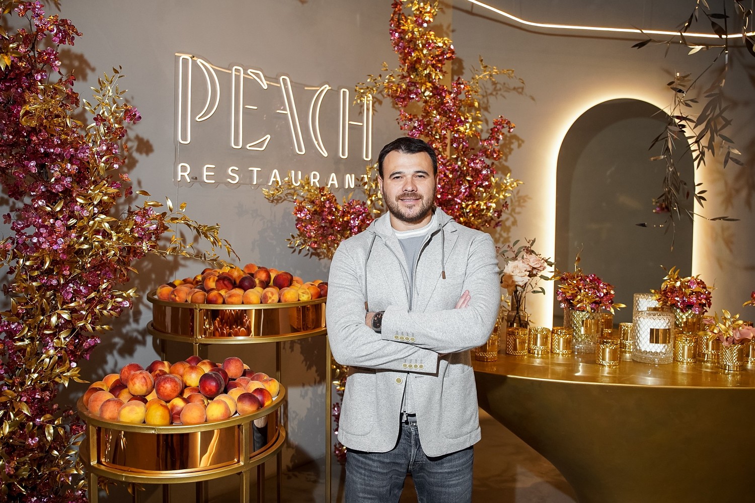 Ресторан Peach Эмин Агаларов