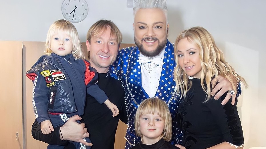 Евгений Плющенко пообещал Яне Рудковской дочку на своем юбилейном шоу «35 лет на льду»