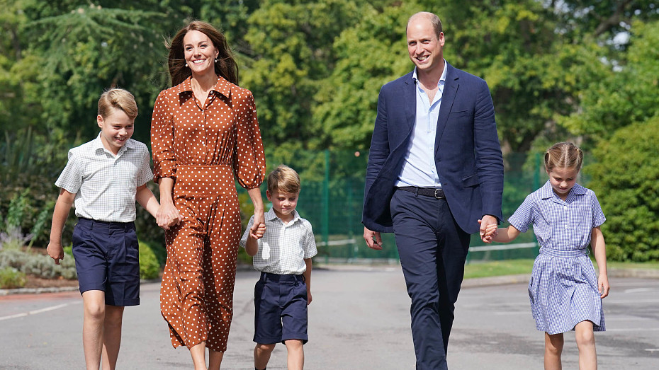Кейт Миддлтон и принц Уильям с детьми появились на репетиции коронации Карла III