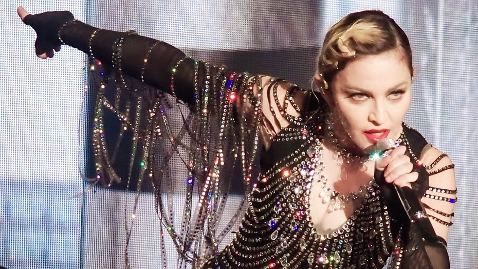 Мадонна отреагировала на судебный иск фанатов против нее