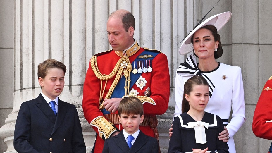 Милые снимки Кейт Миддлтон и принцессы Шарлотты растрогали британцев  