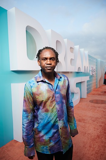 Dr. Alban