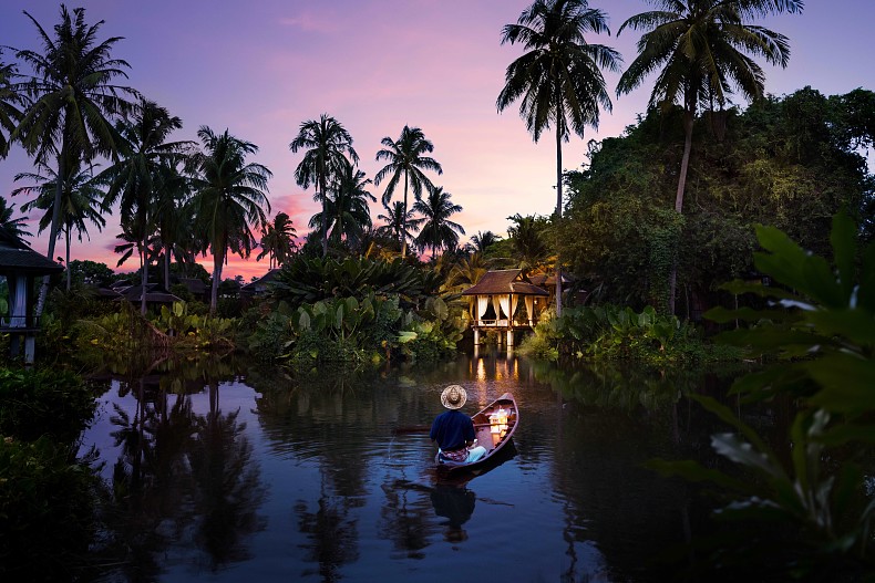 Курорт Anantara Mai Khao Phuket Villas